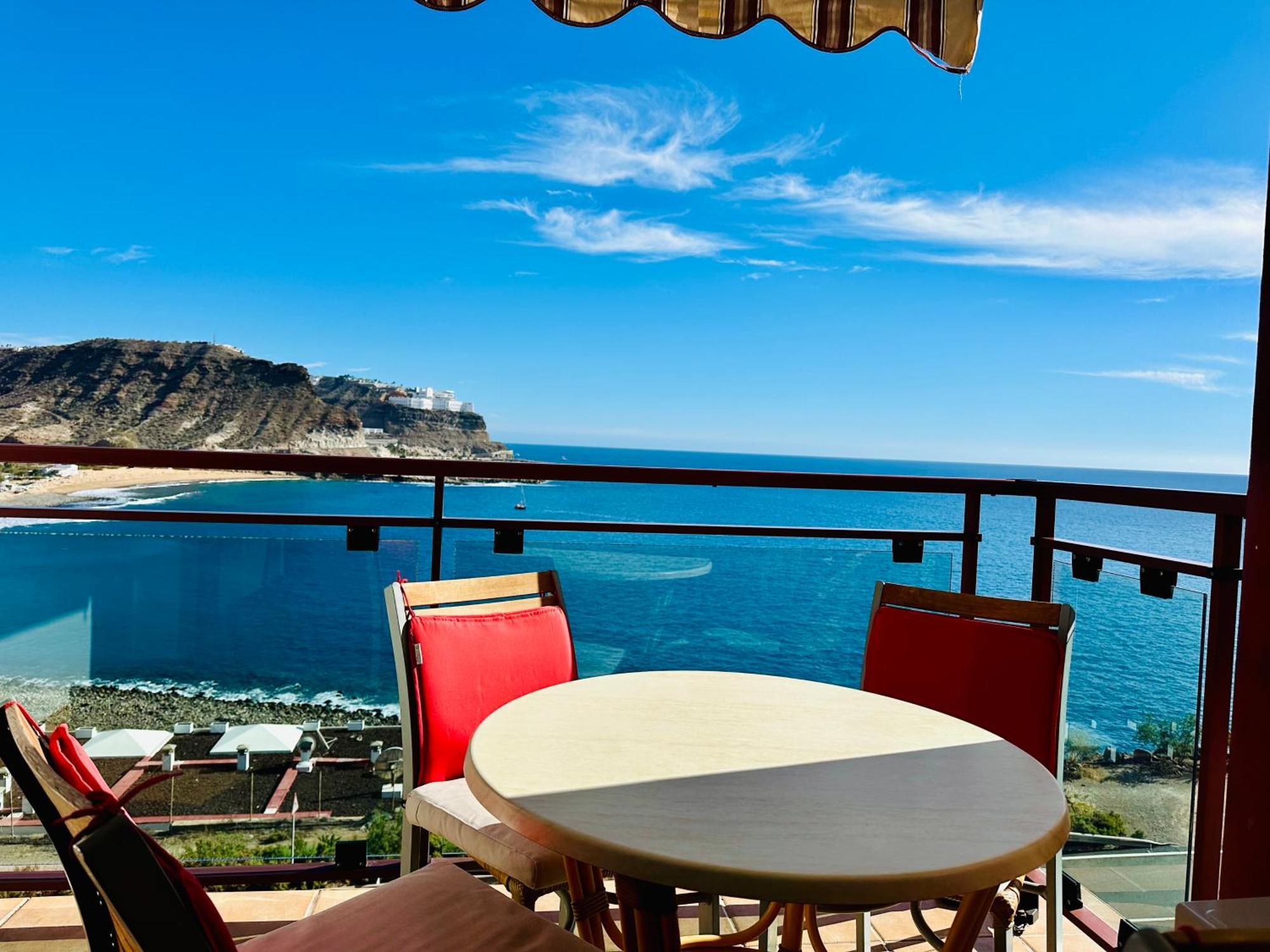 Su Eminencia - Sea View Apartment With Modern Comforts Playa Del Cura  Luaran gambar