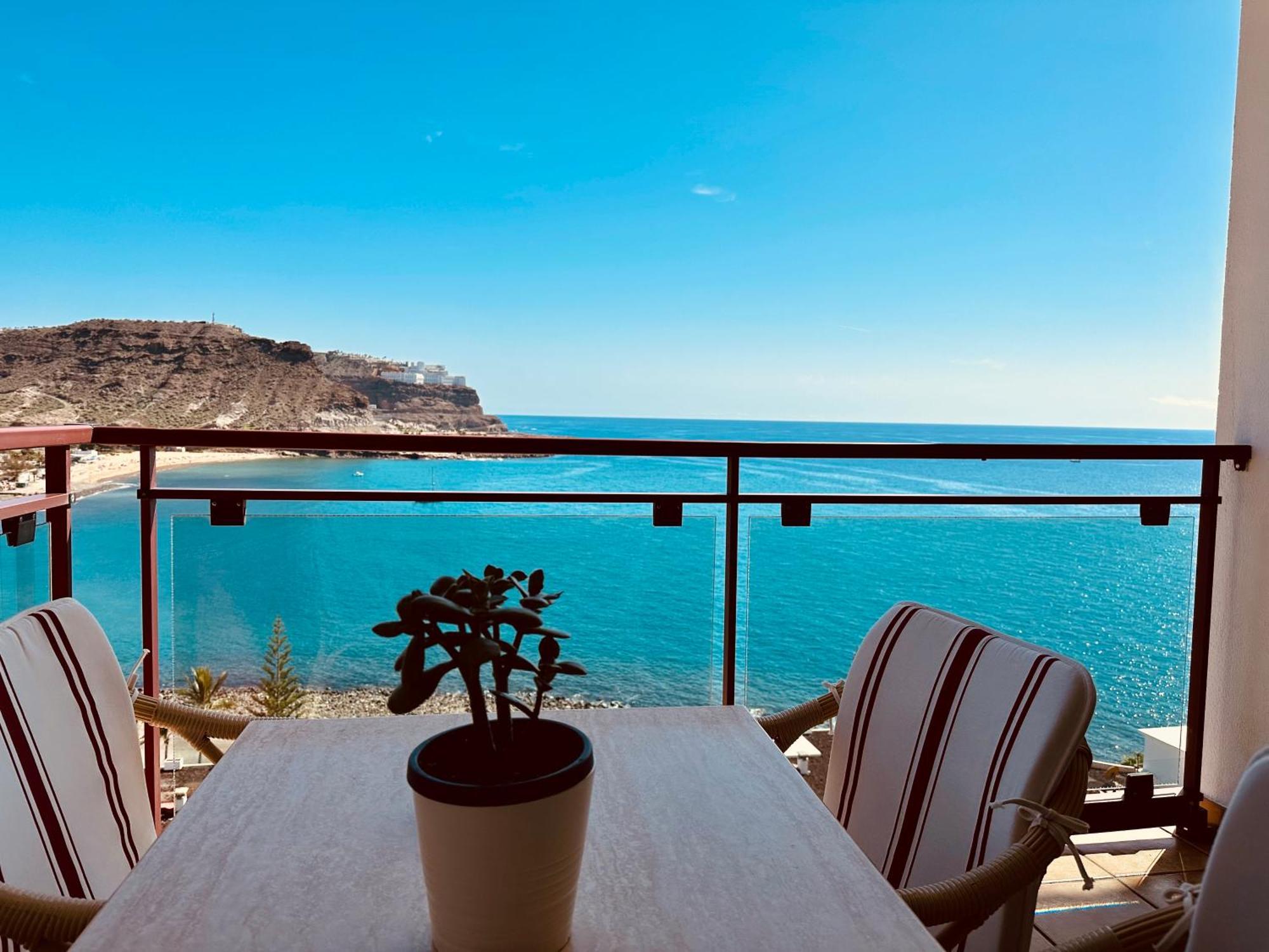 Su Eminencia - Sea View Apartment With Modern Comforts Playa Del Cura  Luaran gambar