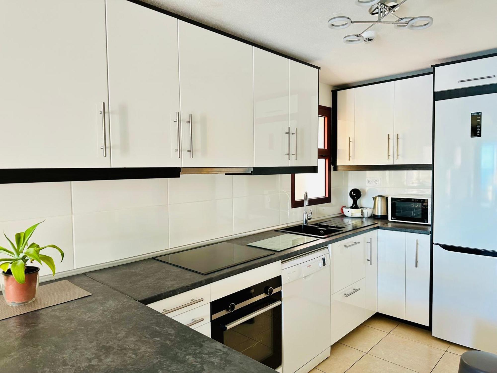 Su Eminencia - Sea View Apartment With Modern Comforts Playa Del Cura  Luaran gambar
