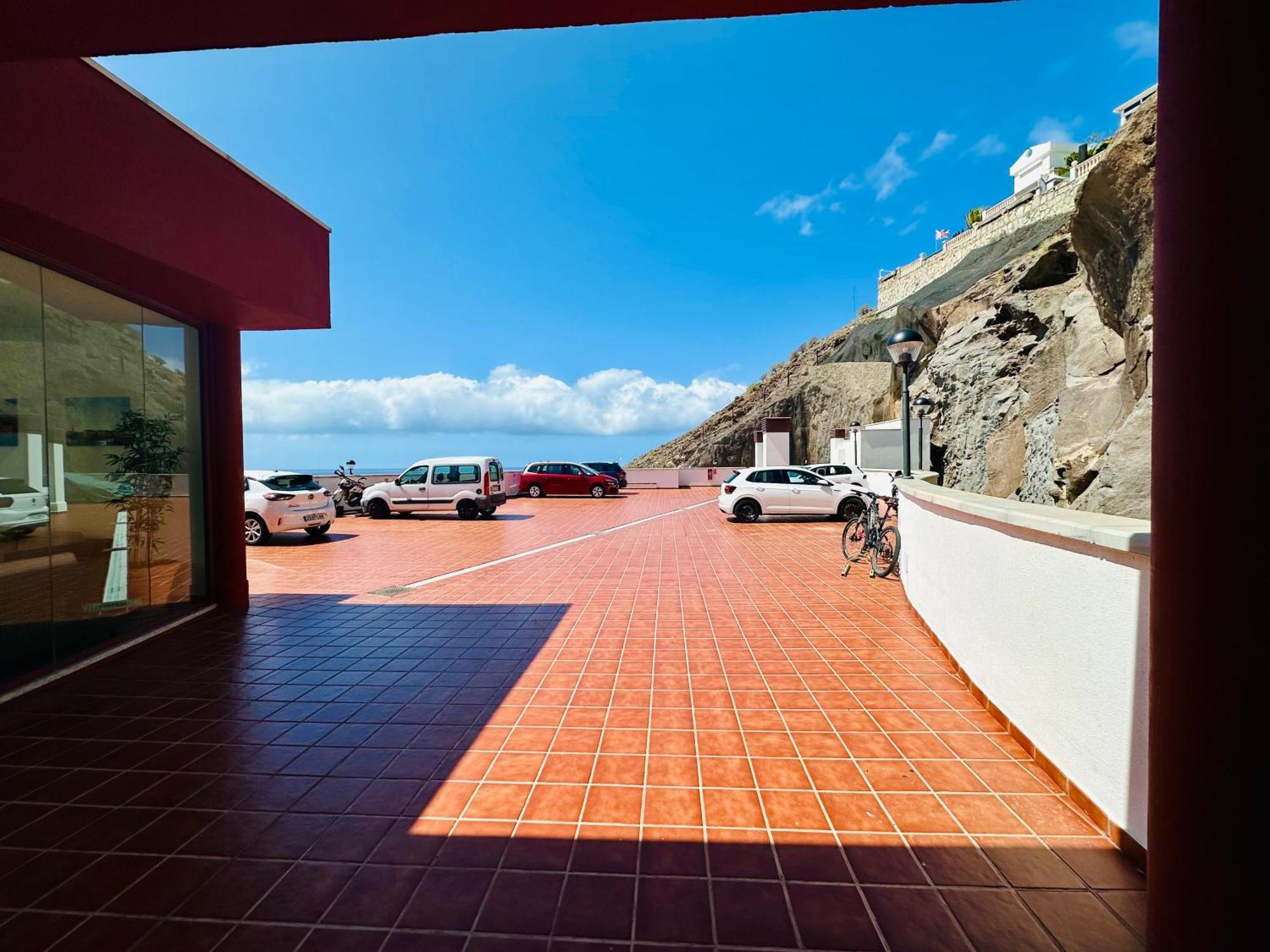 Su Eminencia - Sea View Apartment With Modern Comforts Playa Del Cura  Luaran gambar