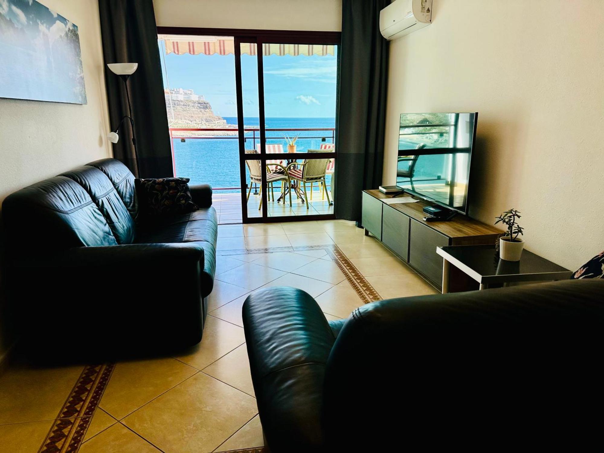 Su Eminencia - Sea View Apartment With Modern Comforts Playa Del Cura  Luaran gambar